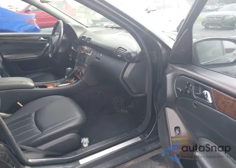 2007 Mercedes-Benz C 280 Luxury from USA, damaged, VIN WDBRF54H87F882219